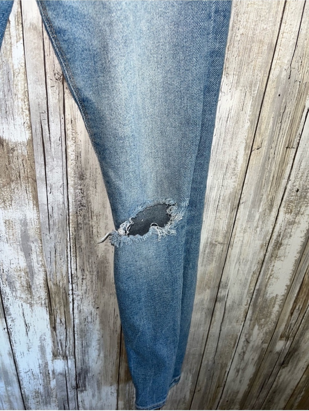 Zara High Rise Distressed Skinny Jeans Light Wash Raw Hem Size 4 - Picture 3 of 6